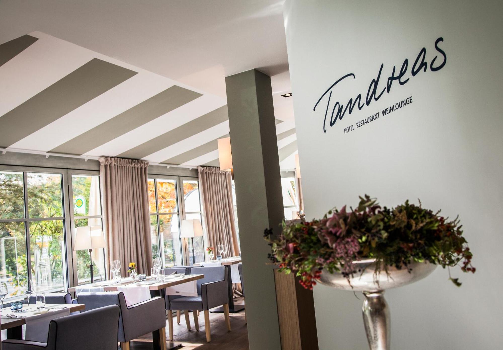 Hotel Tandreas & Restaurant