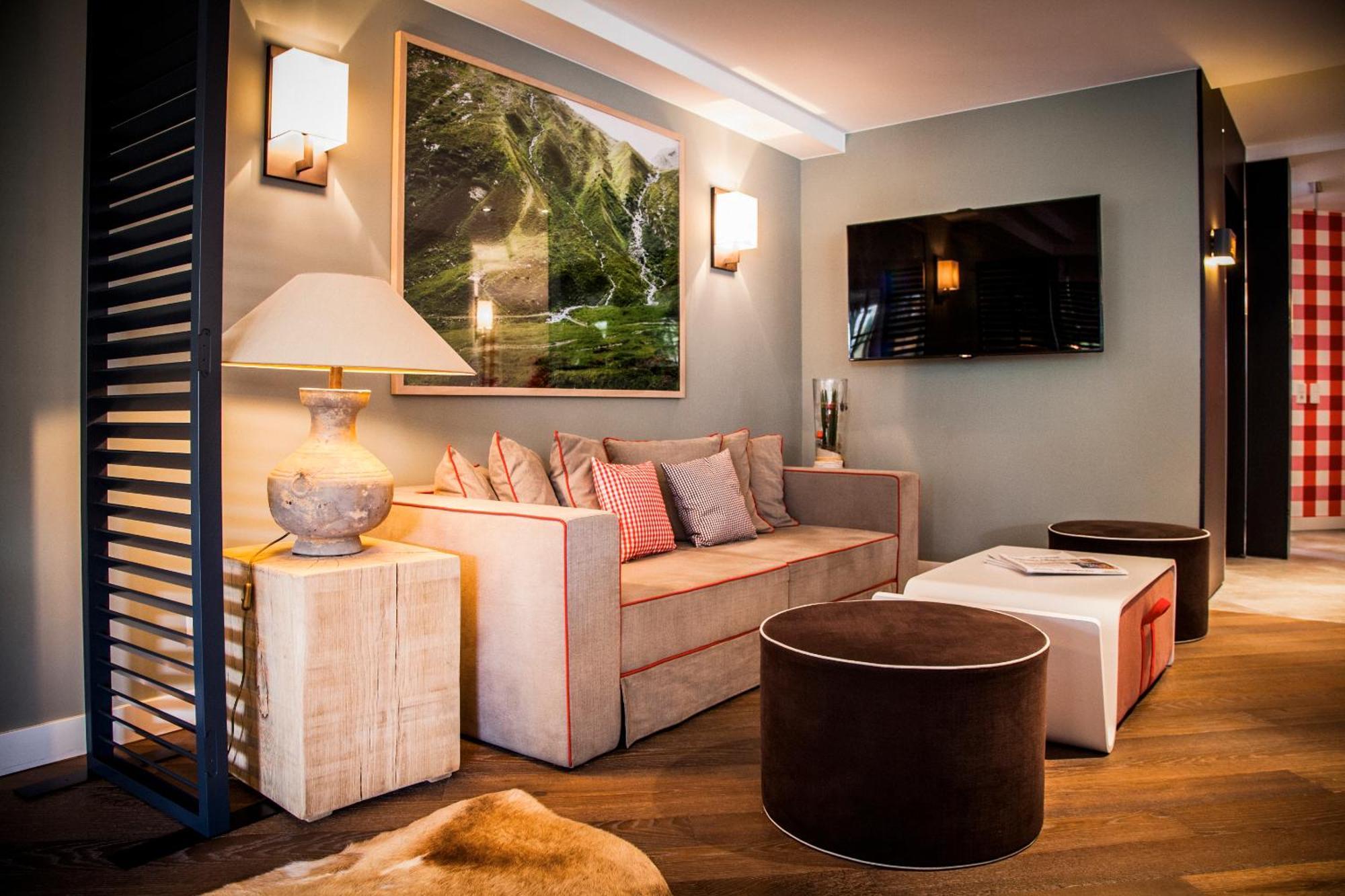 Tandreas & Restaurant Hotel