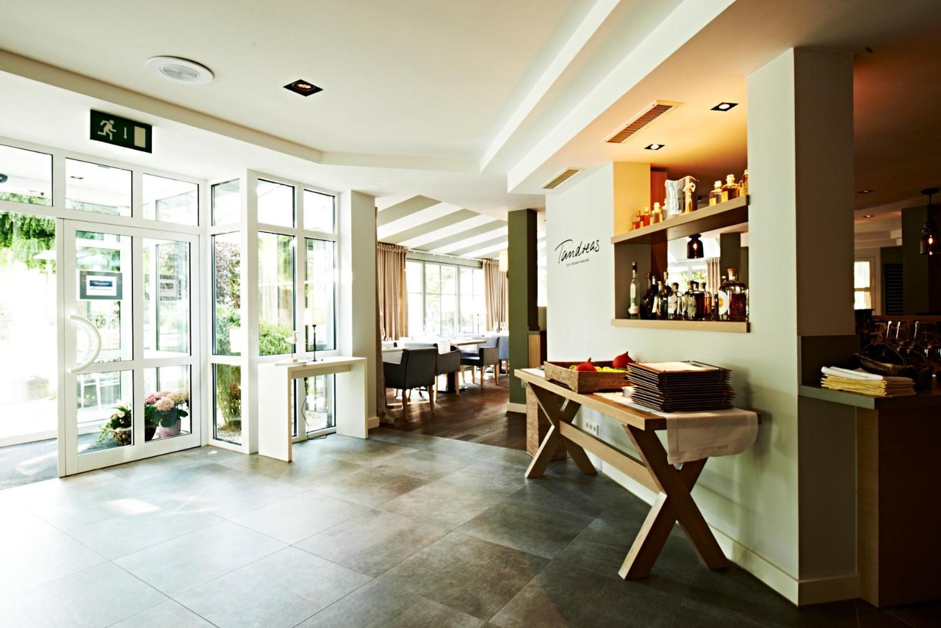 Tandreas Hotel & Restaurant